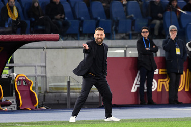 20.01.2024 Roma vs Verona 2 1 esordio De Rossi allenatore G.Leanza ph