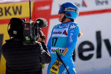 12.12.2021 Audi FIS Ski World Cup St. Moritz Super G Donne J.Oegerli ph