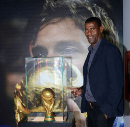 26.10.2016 Aldair Roma Store Via del Corso