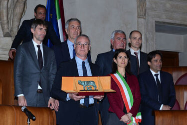 Roma 30.03.2017 Campiodoglio Aula G.Cesare. Premio Lupa Capitolina a Mr.Claudio Ranieri Roma 30.03.2017 Campiodoglio Aula G.Cesare. Premio Lupa Capitolina a Mr.Claudio Ranieri