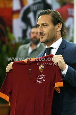Roma vs Real Madrid Hall of Fame Totti