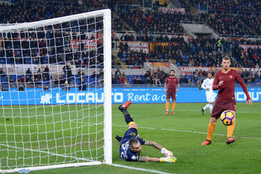 22.12.2016 Roma vs Chievo 3 1 30 Photos