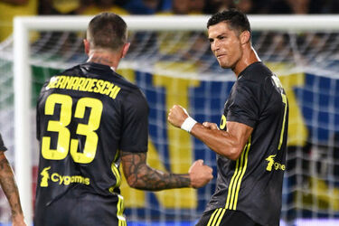 23.09.2018 Frosinone vs Juventus 0 2 23.09.2018 Frosinone vs Juventus 0 2