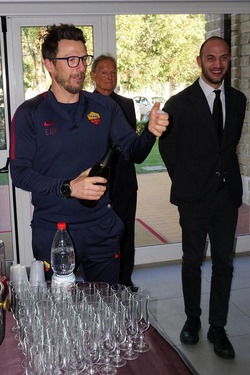 22.12.2017 Conferenza e brindisi Mister Eusebio Di Francesco 22.12.2017 Conferenza e brindisi Mister Eusebio Di Francesco