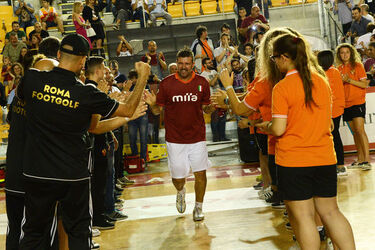 17.06.2016 Voi siete Leggenda 17.06.2016 Voi siete Leggenda