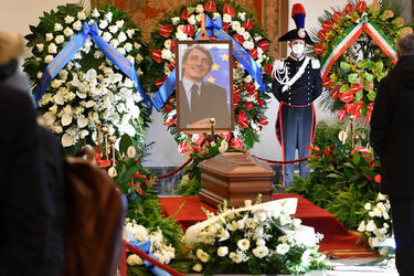 13.01.2022 Il feretro di David Sassoli in Campidoglio G.Biagini ph per SCATTO. 13.01.2022 Il feretro di David Sassoli in Campidoglio G.Biagini ph per SCATTO.