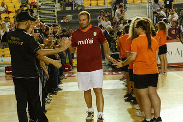 17.06.2016 Voi siete Leggenda 17.06.2016 Voi siete Leggenda