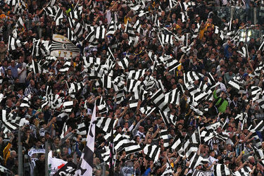 09.05.2018 Finale Tim Cup Juventus vs Milan 4 0 I Tifosi 