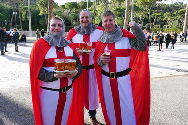 04.02.2018 Roma Natwest Ita Eng 15 46 People 