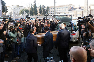 05.03.2025 Eleonora Giorgi Esequie G.Leanza ph 05.03.2025 Eleonora Giorgi Esequie G.Leanza ph