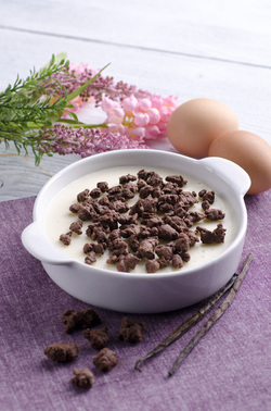 CREMA COTTA CON CRUMBLE AL CIOCCOLATO