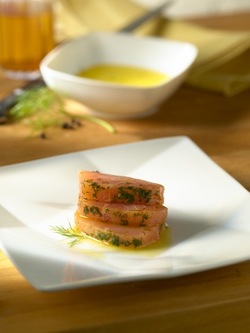 SALMONE MARINATO A SECCO