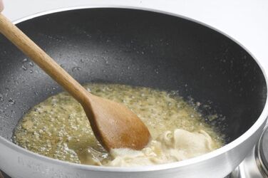 TACCHINO CON CHUTNEY DI UVA TACCHINO CON CHUTNEY DI UVA