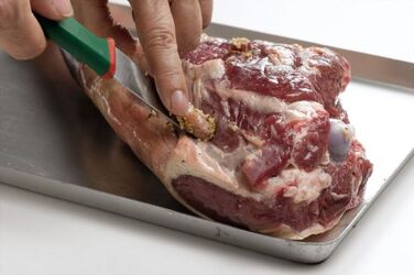 COSCIOTTO D AGNELLO IN CROSTA DI ERBE AROMATICHE