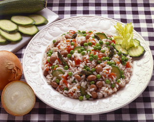 INSALATA DI RISO CON VERDURE COTTE