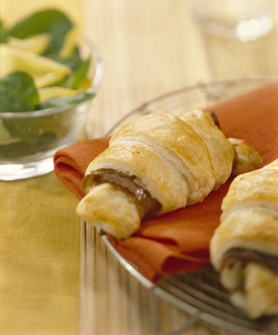 INVOLTINI DI PROSCIUTTO CRUDO CON PESTO