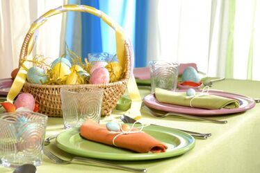 TAVOLA COLORATA PASQUALE