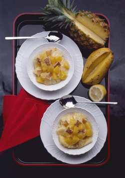 MACEDONIA DI ANANAS E PAPAIA