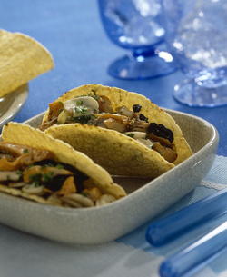 TACOS CON FRICASSEA DI FUNGHI TACOS CON FRICASSEA DI FUNGHI