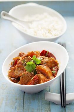 SPEZZATINO D AGNELLO ALLE SPEZIE SPEZZATINO D AGNELLO ALLE SPEZIE