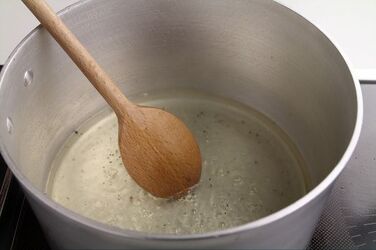 VERDURE MISTE ALL AGLIO E MAGGIORANA CON SALSA VERDURE MISTE ALL AGLIO E MAGGIORANA CON SALSA