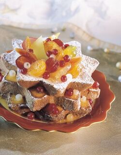 STELLA DI PANDORO CON FRUTTA CANDITA