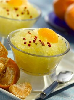 SORBETTO DI MANDARINO AL PEPE ROSA