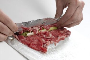 ROTOLINI DI ASPARAGI ASPARA GYUMAKI ROTOLINI DI ASPARAGI ASPARA GYUMAKI