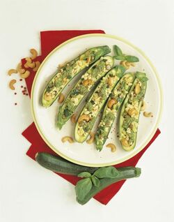 ZUCCHINE RIPIENE DI GRANO ZUCCHINE RIPIENE DI GRANO