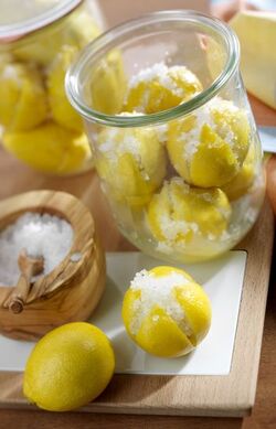 LIMONI CONFIT AL SALE