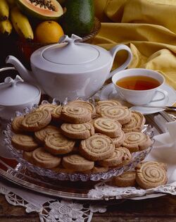BISCOTTI ALLA CANNELLA