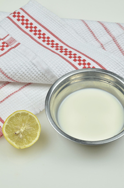 ZUCCOTTO FARCITO CON PANNA E FRAGOLE