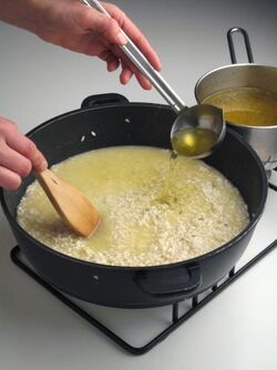 FIORI DI RISOTTI COLORATI CON VERDURE E SPEZIE