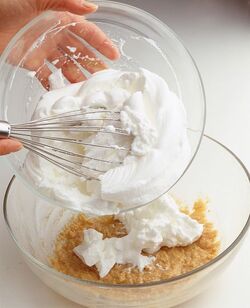 COMPOSTA DI FRUTTA DORATA