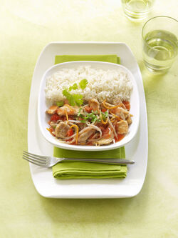 MAIALE MARINATO CON WOK DI VERDURE E SALSA AGRODOLCE