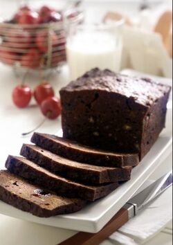 PLUM CAKE DI CIOCCOLATO CON CILIEGIE