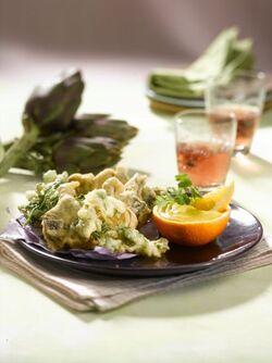 CARCIOFI IN PASTELLA CON SALSA ALL ARANCIA