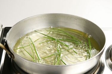 ROTOLINI DI SOGLIOLA AL VAPORE ALLO ZENZERO