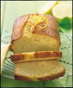 PLUM CAKE AL LIMONE