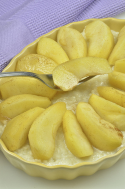 DOLCE DI RISO CON LE MELE DOLCE DI RISO CON LE MELE
