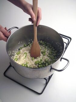 RISOTTO CON ASPARAGI E FRAGOLE