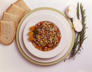 MINESTRONE CEREALI E LEGUMI