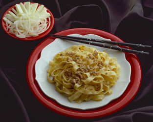 TAGLIATELLE AL SUGO DI CARNE