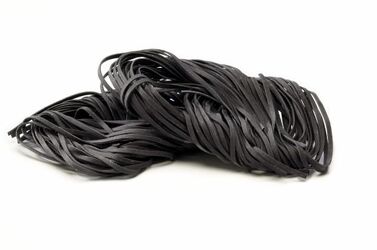 TAGLIOLINI AL NERO DI SEPPIA