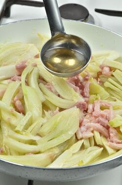 TORTA DI FINOCCHI E PANCETTA