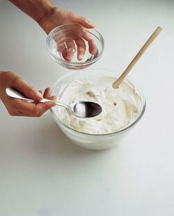 SEQUENZA TECNICA PREPARAZIONE COUPELLE DI MANDORL