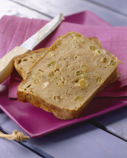 TORTA DI PANE ALL UVETTA TORTA DI PANE ALL UVETTA