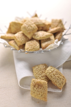 BISCOTTI ALLA CANNELLA