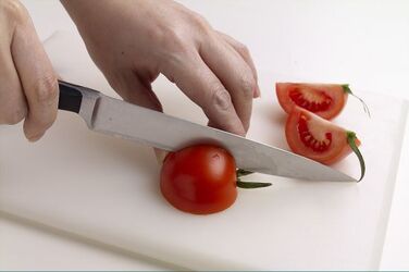 VERDURE MISTE ALL AGLIO E MAGGIORANA CON SALSA VERDURE MISTE ALL AGLIO E MAGGIORANA CON SALSA