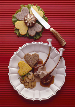 CAPRIOLO IN SALSA CON CROSTONI DI POLENTA